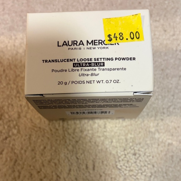 laura mercier Other - New Laura Mercier Translucent Loose Setting Powder Ultra-Blur Translucent Honey